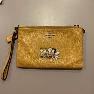 Peanuts Coach wallet/wristlet